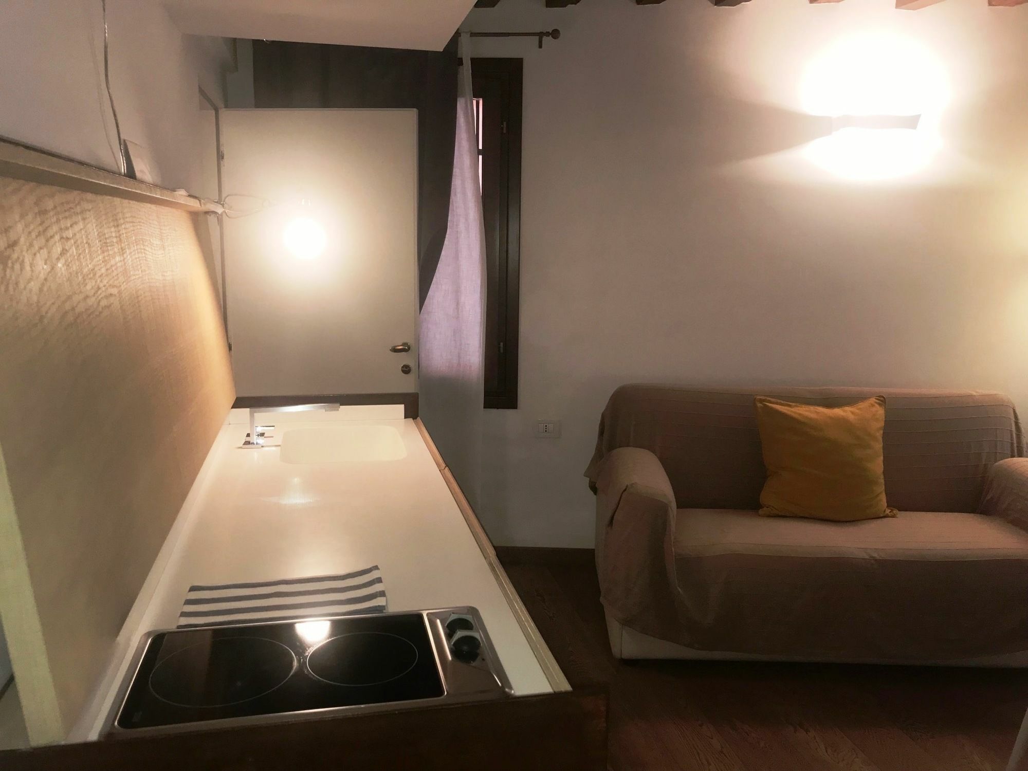 Modern Apartment In Venice Gf Exterior foto