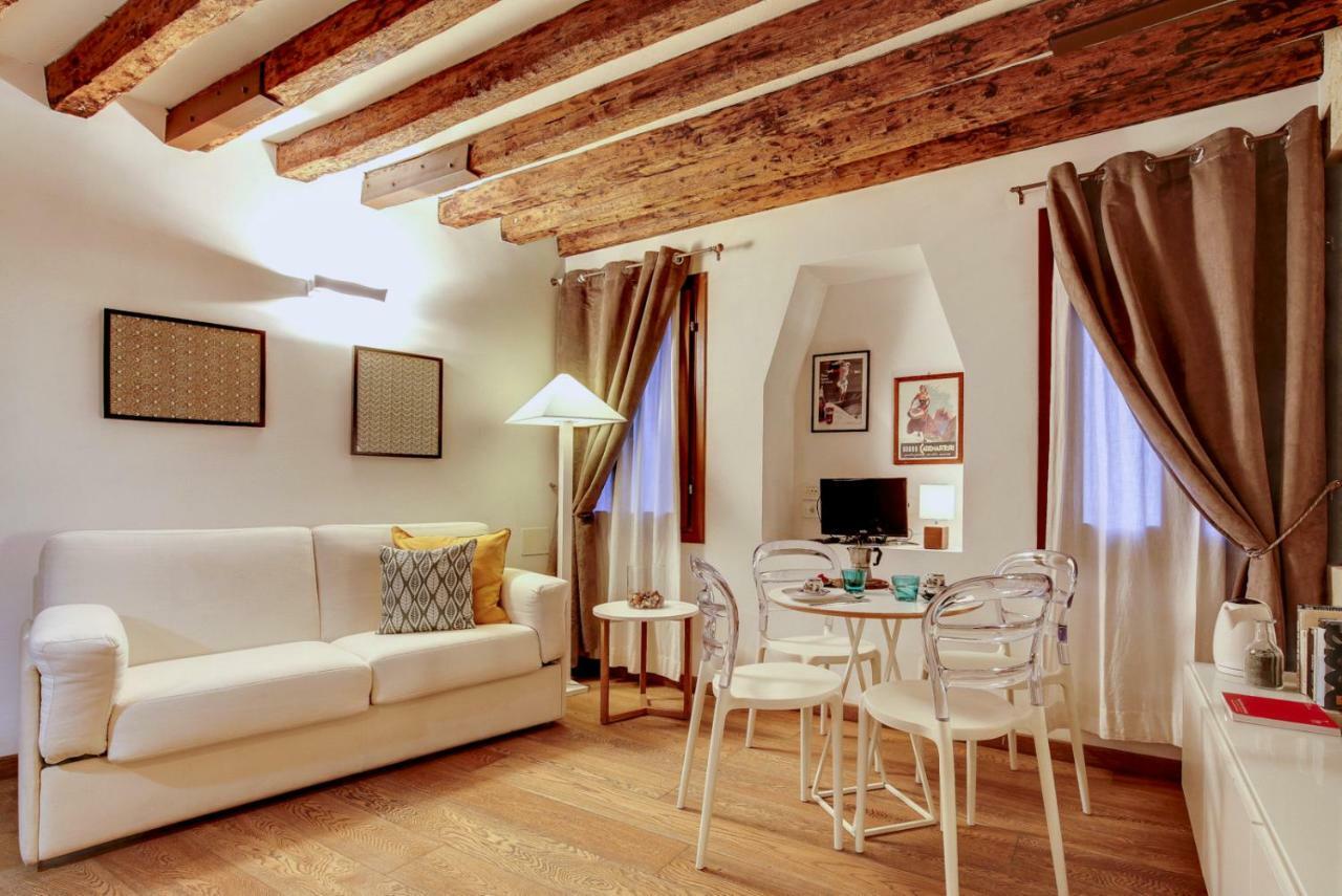 Modern Apartment In Venice Gf Exterior foto